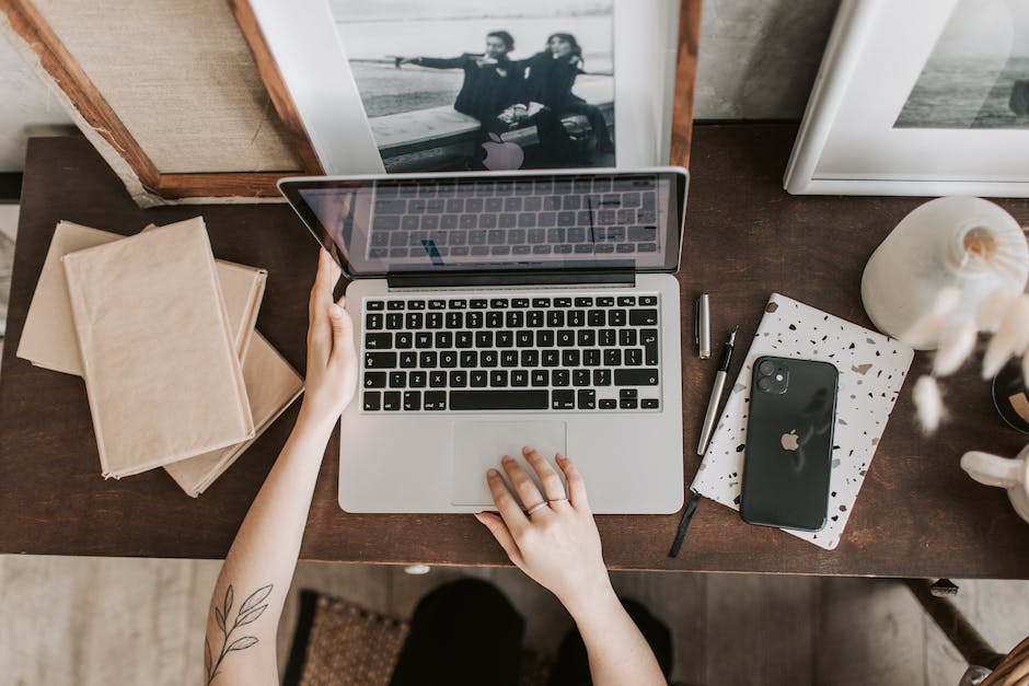 Finding Creative Solutions for Job Search Roadblocks