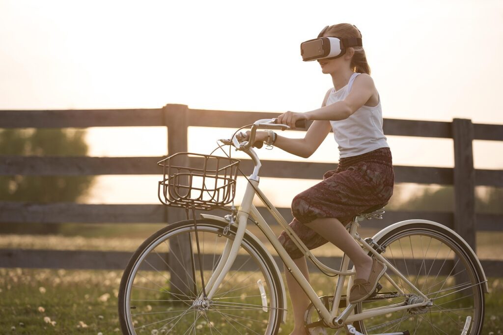 Virtual Tours and Webinars