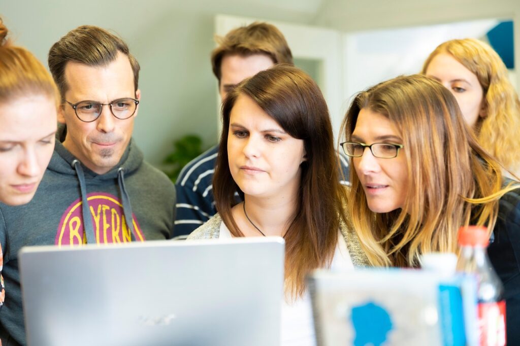 Strategies for Fostering Collaborative Learning Environments