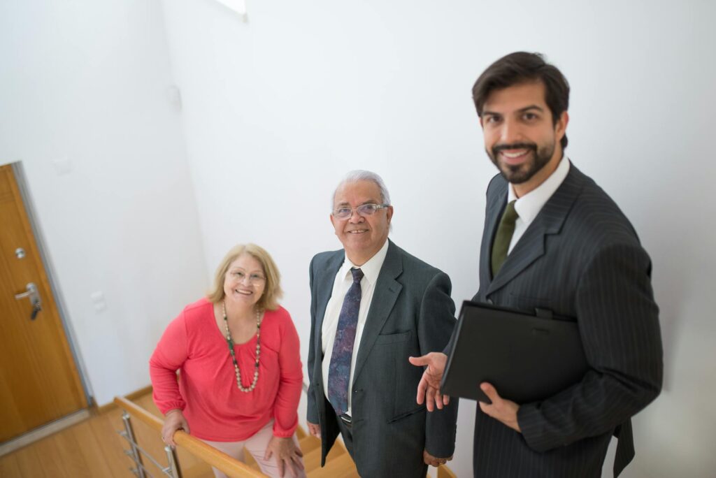 Building Strong Relationships with Clients: Ensuring Satisfaction and Repeat Business
