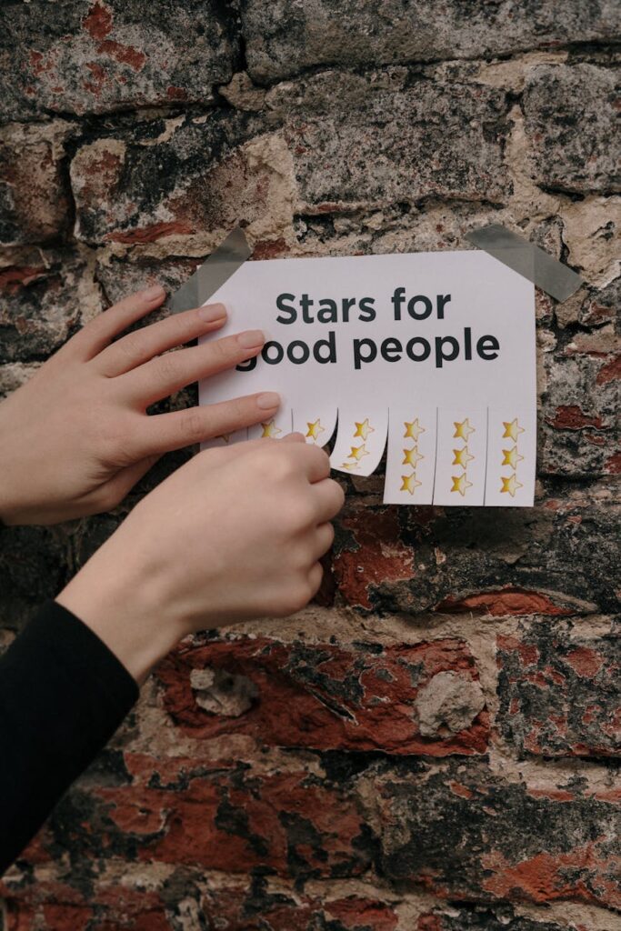 Recognizing and Rewarding Feedback